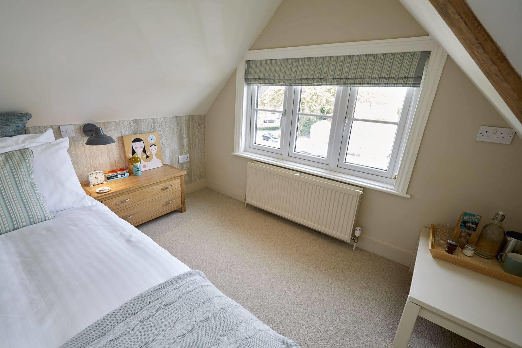 Lyndhurst House Bagian luar foto